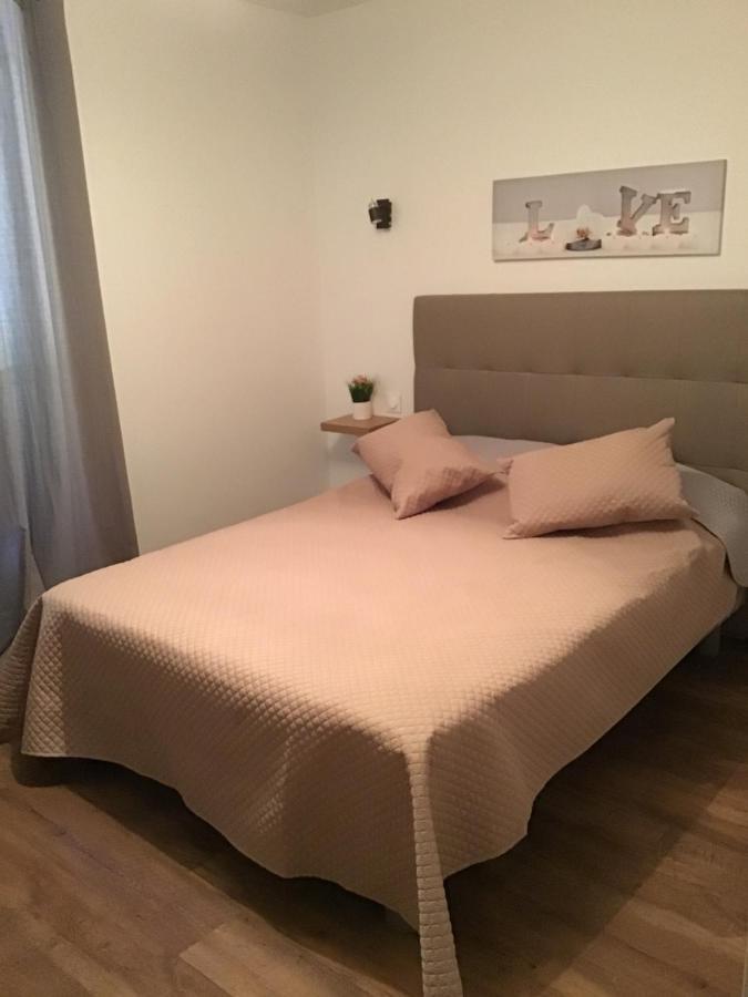 Magnifique T4 Avec Terrasse A Saint-Nectaire - 8 Pers Lejlighed Eksteriør billede